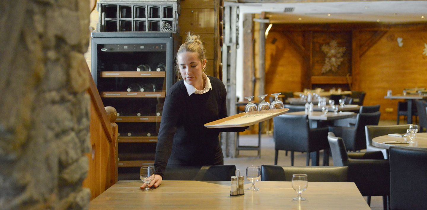 Formation en alternance de serveur en restauration